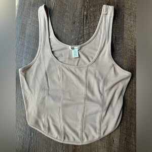 𝐁𝐨𝐳𝐳𝐨𝐥𝐨 𝐂𝐨𝐫𝐬𝐞𝐭 𝐓𝐚𝐧𝐤𝐭𝐨𝐩